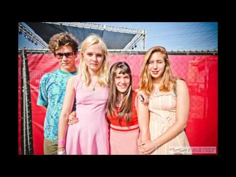 Youtube: Cherry Glazerr - Sweaty Faces