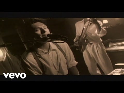 Youtube: Steve Winwood - Roll With It