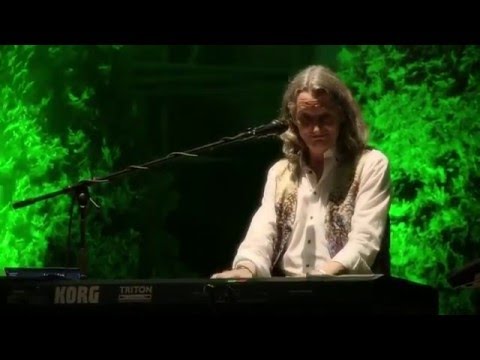 Youtube: The Logical Song - Roger Hodgson (Supertramp) Writer and Composer