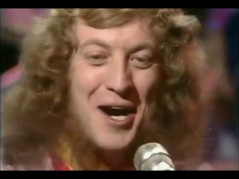 Youtube: Slade - Merry Christmas Everybody ((TOTP 1973))
