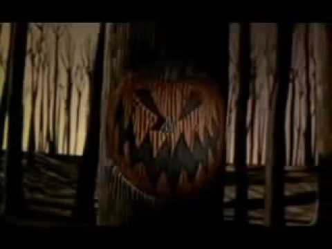 Youtube: Marilyn Manson - This is Halloween