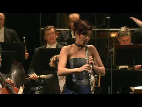 Youtube: Sharon Kam plays Mozart Clarinet Concerto K.622 - Adagio