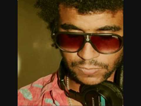 Youtube: Azari & III - Hungry for the power (Jamie Jones remix)