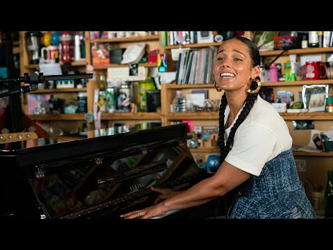Youtube: Alicia Keys: NPR Music Tiny Desk Concert