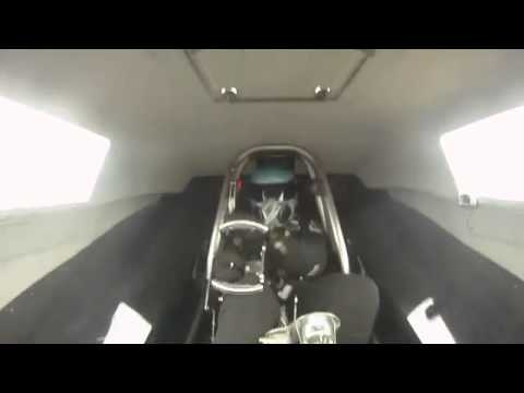 Youtube: Dragster - Problem @ speed of 300 mph!!!!!!