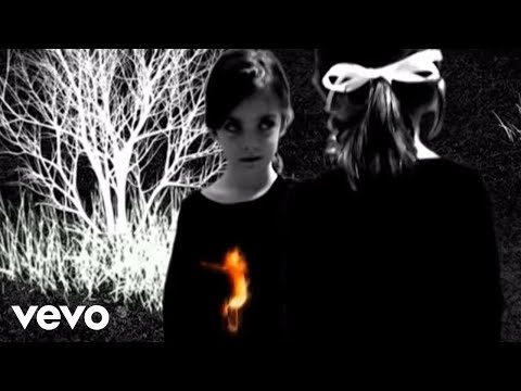 Youtube: Queens Of The Stone Age - Burn The Witch