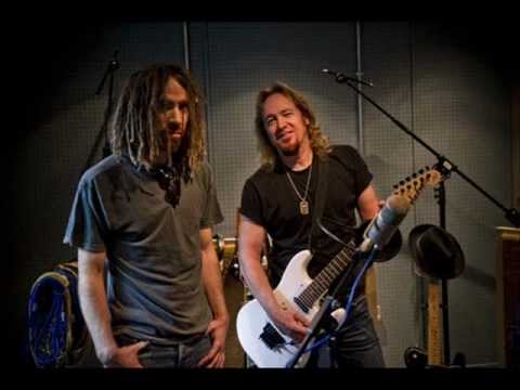 Youtube: Primal Rock Rebellion - I See Lights (An Adrian Smith project)