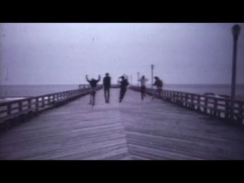 Youtube: Die Toten Hosen // „Wünsch DIR was“ [Offizielles Musikvideo]