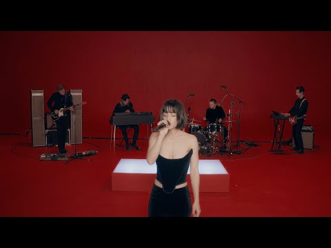 Youtube: The Marías - All I Really Want Is You (Live)