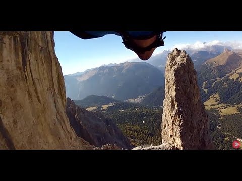 Youtube: Fearless Wingsuit Pilots Buzz Rock Pillar | Long Live Roch! ep. 2