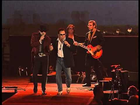 Youtube: Udo Lindenberg + Panikorchestra & Eric Burdon - We Gotta Get Out Of This Place (2004) ♫♥