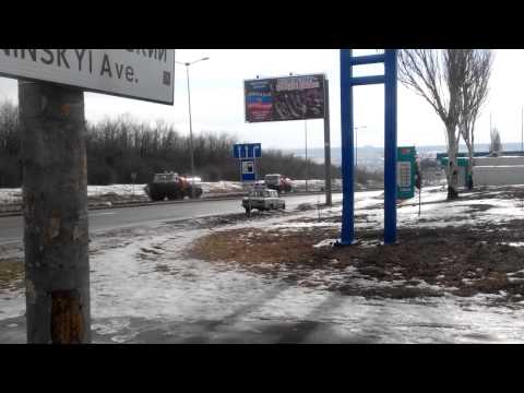 Youtube: Колона російських бензовозів у Донецьку