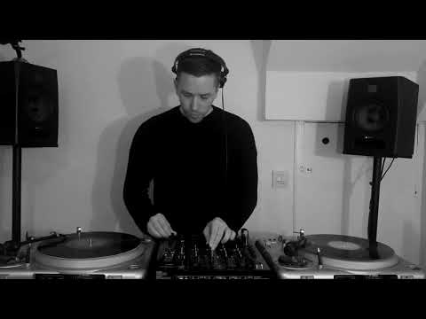 Youtube: Vinyl Mix - Deep Techno / Acid / Dub Techno / Electro