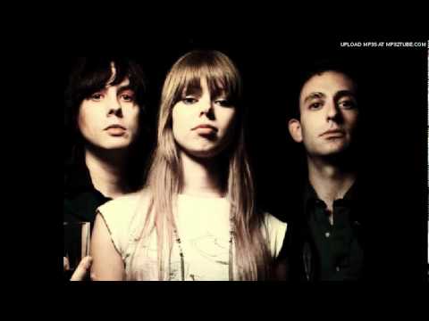 Youtube: Chromatics - Tick Of The Clock