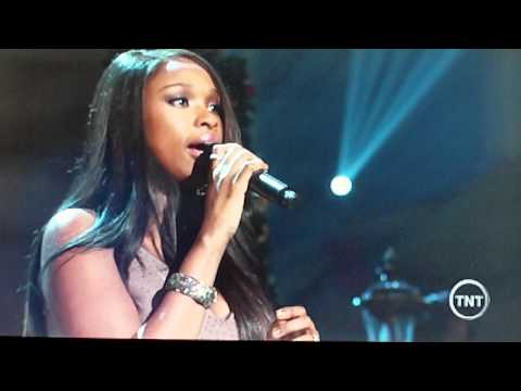 Youtube: Jennifer Hudson performs on TNT's "Christmas in Washington"