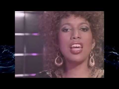 Youtube: Anita Pointer And Bonnie Pointer - Feels Like June "Tribute to June Pointer"
