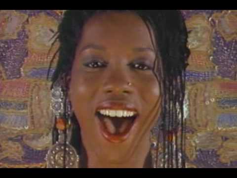 Youtube: Blue Pearl (Durga McBroom-Hudson&Martin Glover) with David Gilmour & Rick Wright - Alive