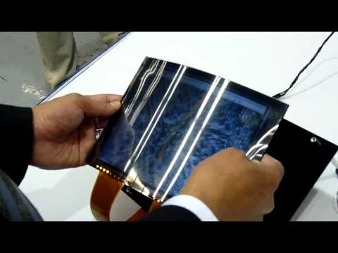 Youtube: Toshiba flexes its paper-thin LCD muscle