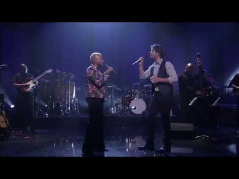 Youtube: Angelique Kidjo featuring Josh Groban - "Pearls"