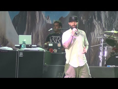 Youtube: Limp Bizkit - Rollin' - Aftershock 2014