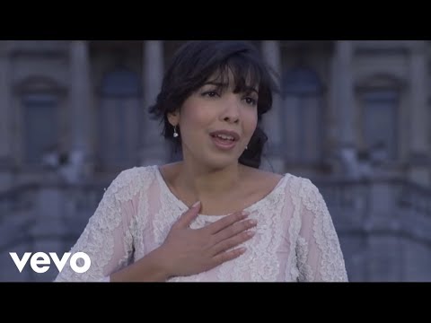 Youtube: Indila - Tourner Dans Le Vide