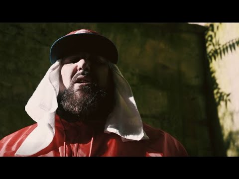 Youtube: ILL BILL & NEMS (GORILLA TWINS) - BONG! (Official Music Video)