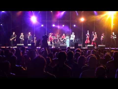 Youtube: RotFront & Friends - Gay, Gypsy & Jew [ Live @ Sziget, 13.08.2010 ]