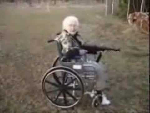 Youtube: Oma mit Sturmgewehr bzw Maschinenpistole MP 40 ( a old woman with a gun)
