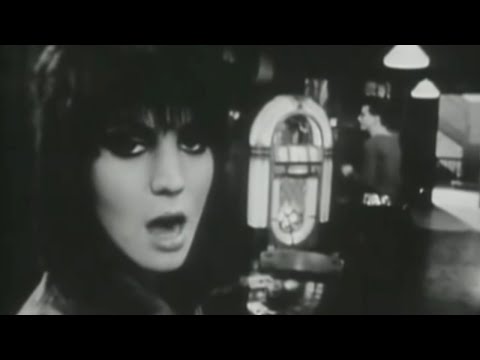 Youtube: Joan Jett & the Blackhearts - I Love Rock 'N Roll (Official Video)