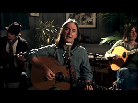 Youtube: Dougie MacLean - Caledonia