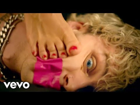 Youtube: Machine Gun Kelly - Bloody Valentine [Official Video]