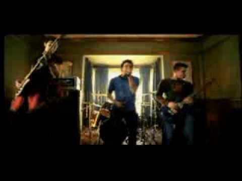 Youtube: 12 Stones - Broken