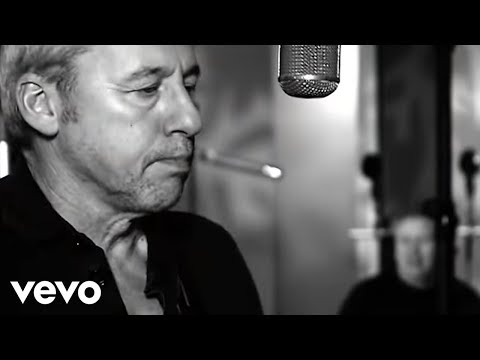 Youtube: Mark Knopfler - True Love Will Never Fade (Official Video)