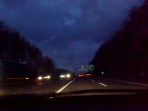 Youtube: Nachtfahrt auf der Autobahn im Corsa D