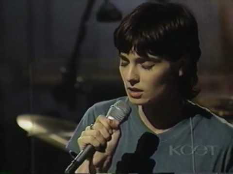 Youtube: Sinead O'Connor - This is a Rebel Song