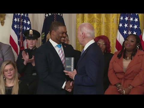 Youtube: Officer Eugene Goodman's valor on Jan. 6 honored with presidential medal