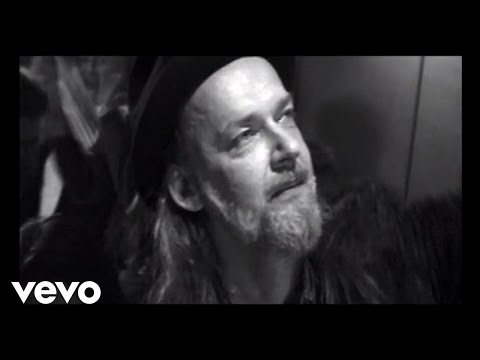 Youtube: Tuomari Nurmio - Tonnin stiflat
