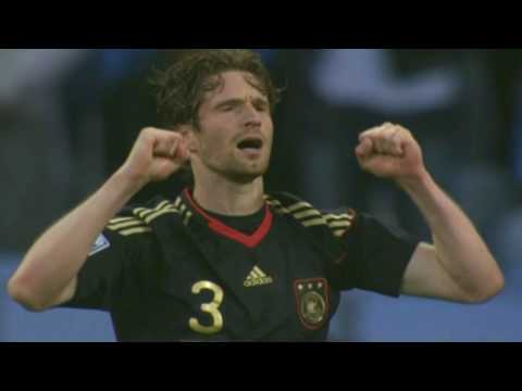 Youtube: Argentinien / Deutschland WM 2010 3. Tor Arne Friedrich 0-3 HD