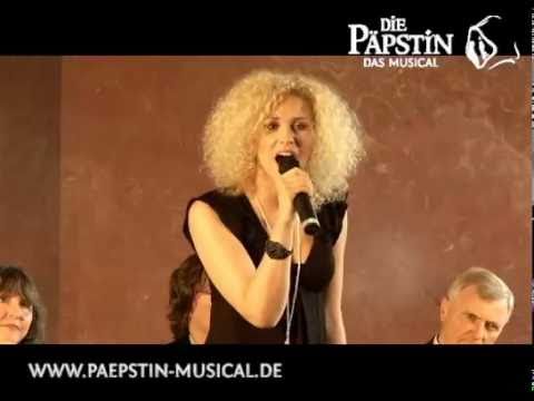 Youtube: Die Päpstin - Das Musical Pressekonferenz (Pope Joan - The Musical)