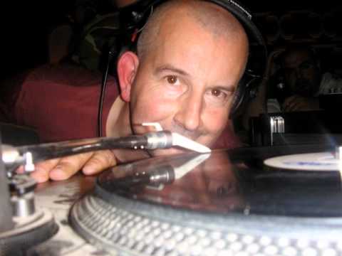 Youtube: Darren Jay with MC Palmer The Chalmer & Bassman  @ Telepathy 99