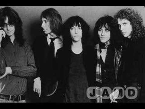 Youtube: Patti Smith Group - Because the night 1978