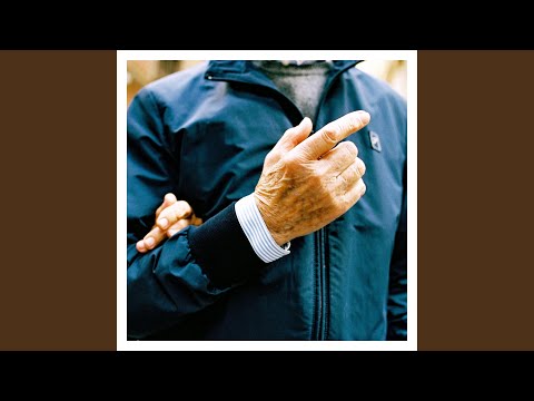 Youtube: Sullo Stesso Piano (feat. Pivio & Aldo De Scalzi)