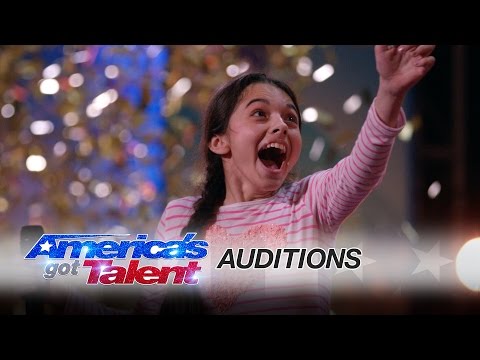 Youtube: Laura Bretan: 13-Year-Old Opera Singer Gets the Golden Buzzer - America's Got Talent 2016 Auditions