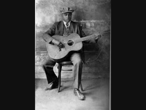 Youtube: Blind Willie McTell - Searching The Desert For The Blues