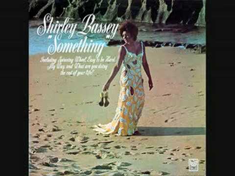 Youtube: Shirley Bassey - Light My Fire