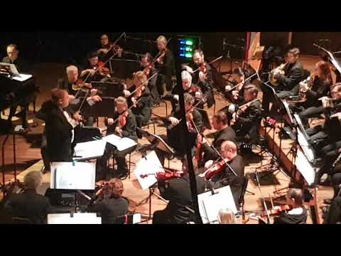Youtube: VNV Nation & Filmorchester Babelsberg  - Resolution (Live@Gewandhaus Leipzig)