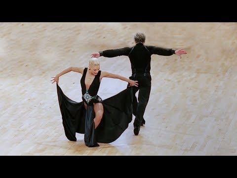 Youtube: Riccardo Cocchi - Yulia Zagoruychenko | Disney 2015 | Showdance Paso Doble
