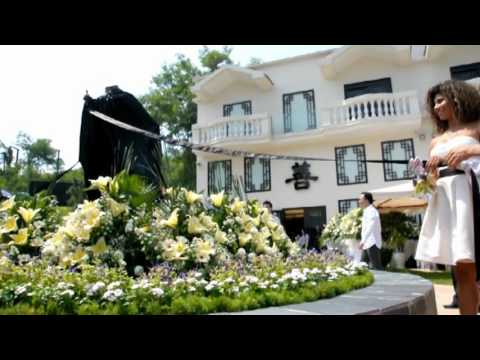 Youtube: Hong Kong Michael Jackson Statue Opening Ceremony 米高積遜銅像揭幕儀式