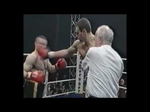 Youtube: Wladimir and Vitali Klitschko Knockouts [HD]