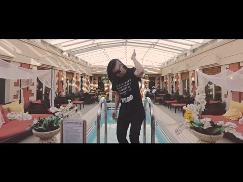 Youtube: Skrillex , Diplo & Valentino Khan - Jungle Pump (Music Video) (SWOG Mashup)